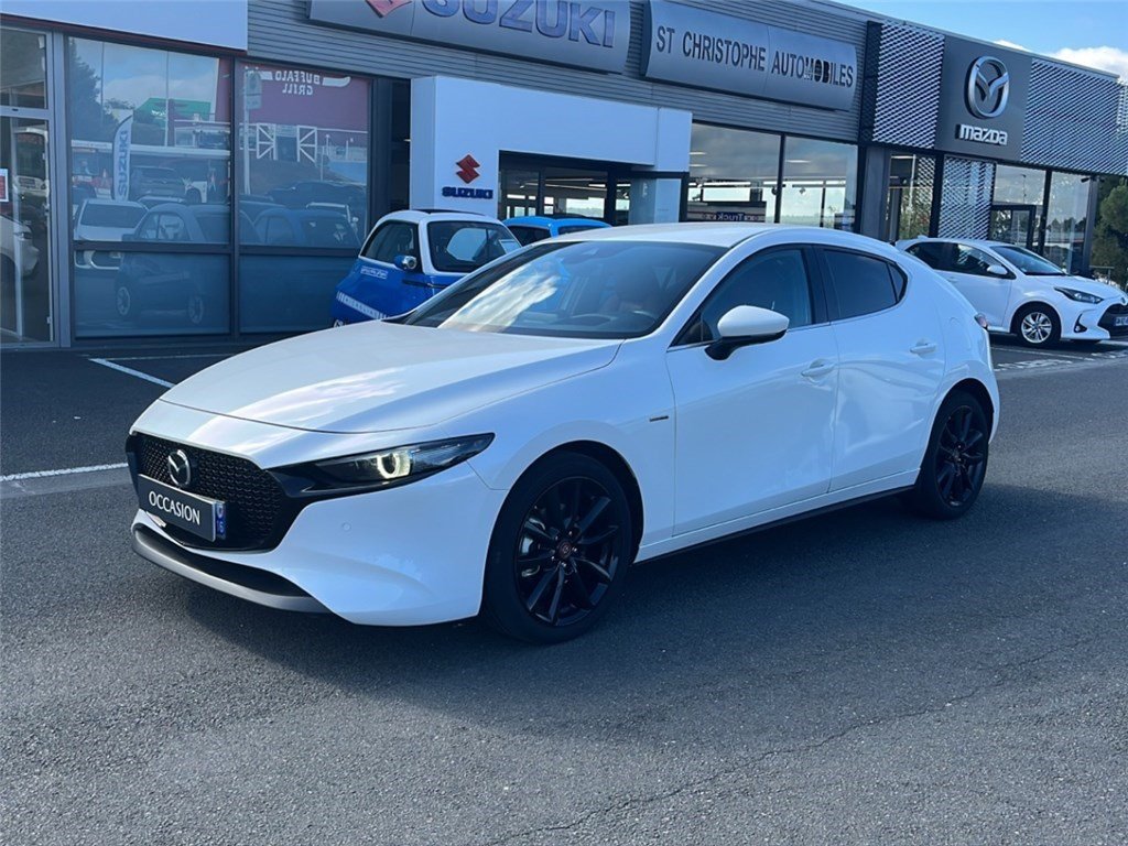 En savoir plus sur MAZDA3