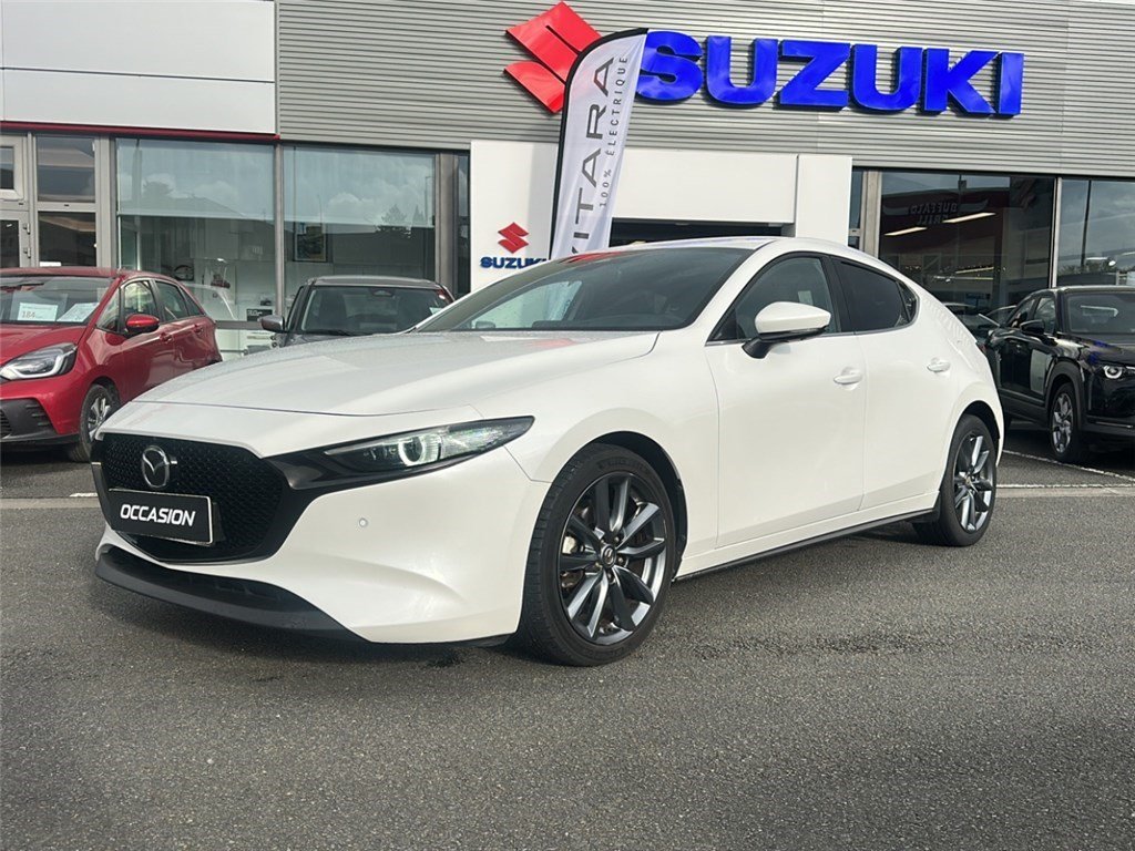 En savoir plus sur MAZDA3