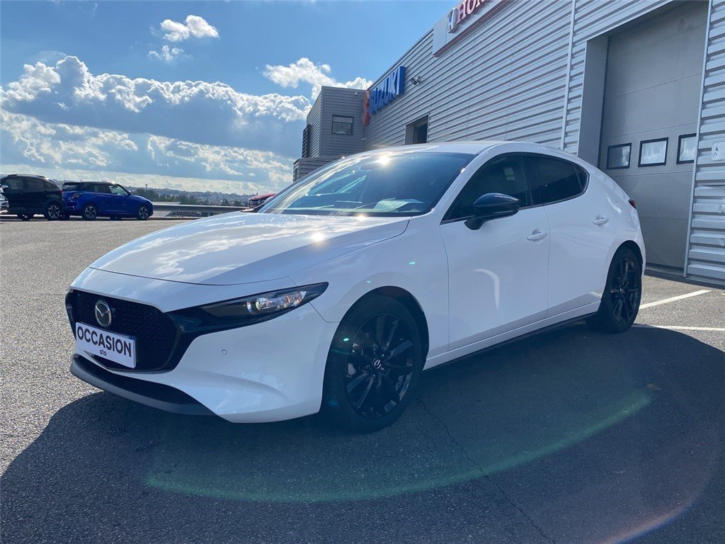 En savoir plus sur MAZDA3