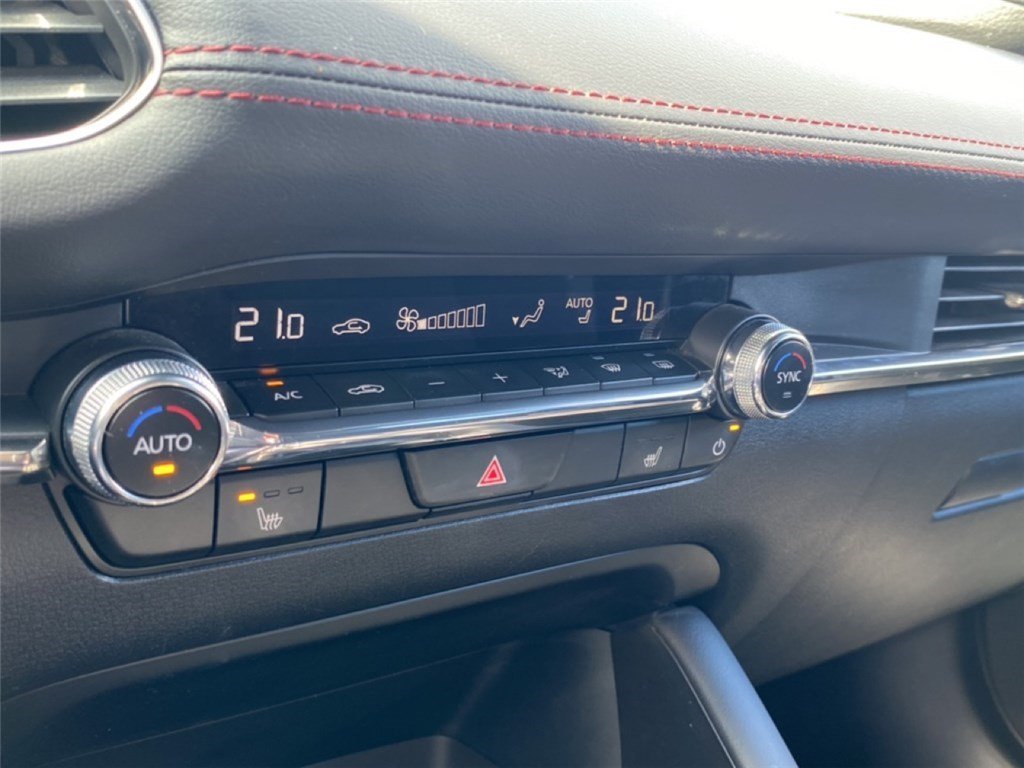 mazda - Visuel 15