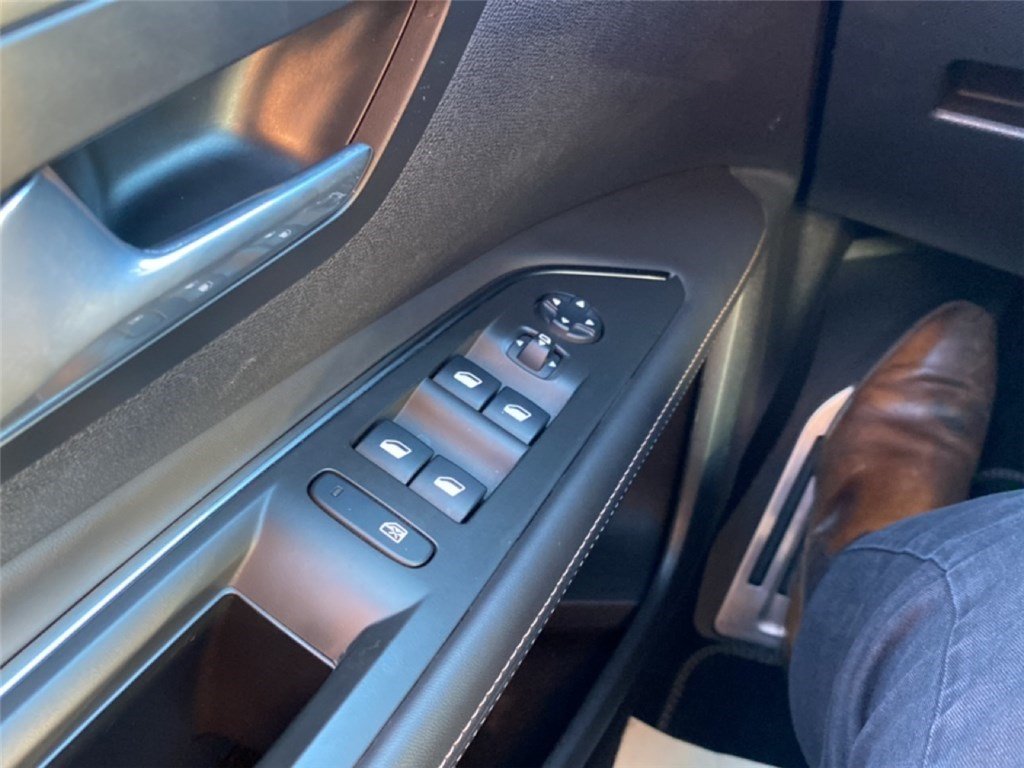 peugeot - Visuel 10