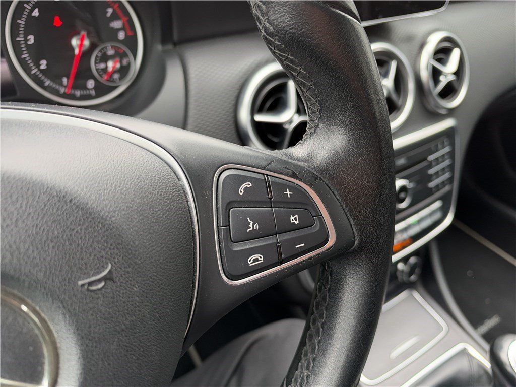 mercedes - Visuel 14