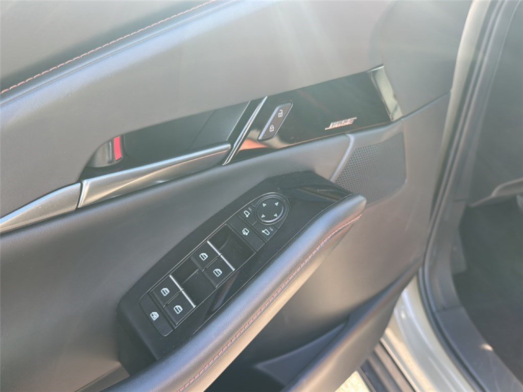 mazda - Visuel 10